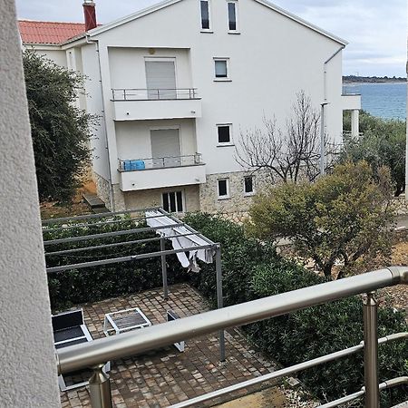 Apartment Traversa Novalja Exterior photo