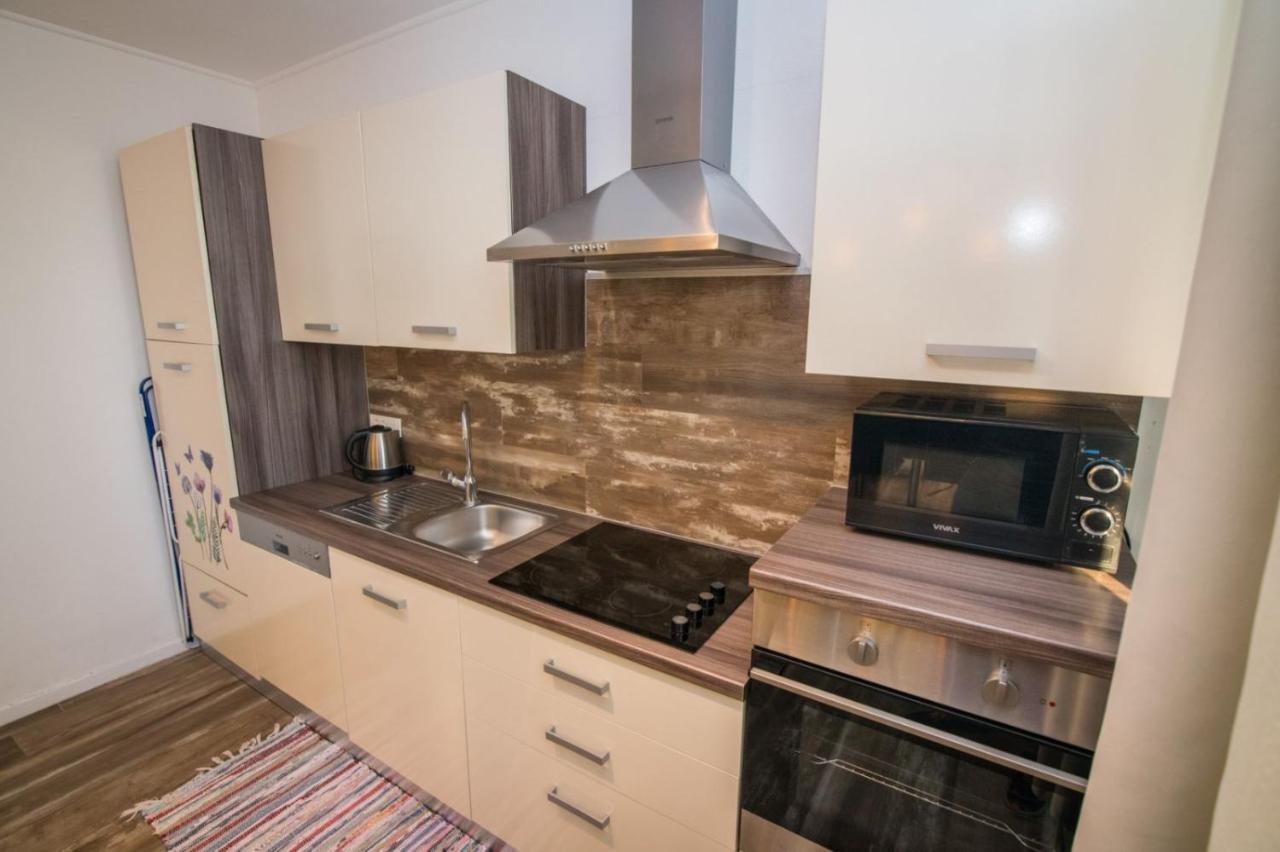 Apartment Traversa Novalja Exterior photo