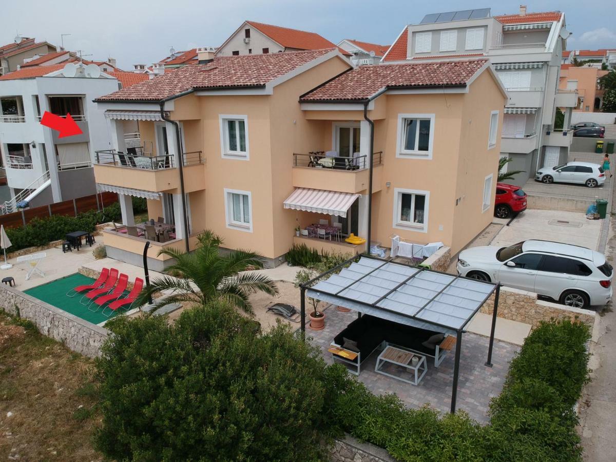 Apartment Traversa Novalja Exterior photo